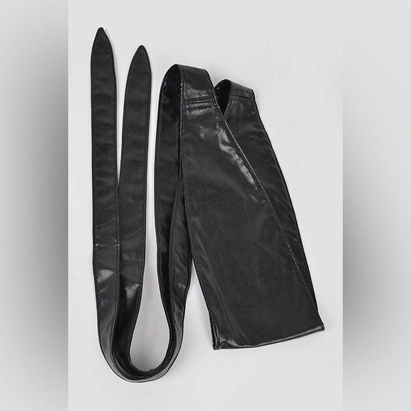 Women’s Wide Corset Faux Leather Wrap Around Tie Belt - Picture 4 of 7